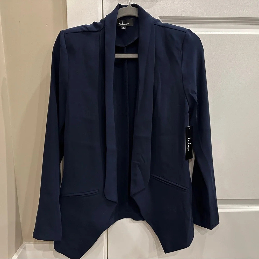 NWT Lulus light weight blue blazer| size small